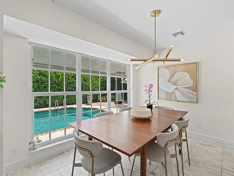 1401 Hummingbird Dr — Photo 17