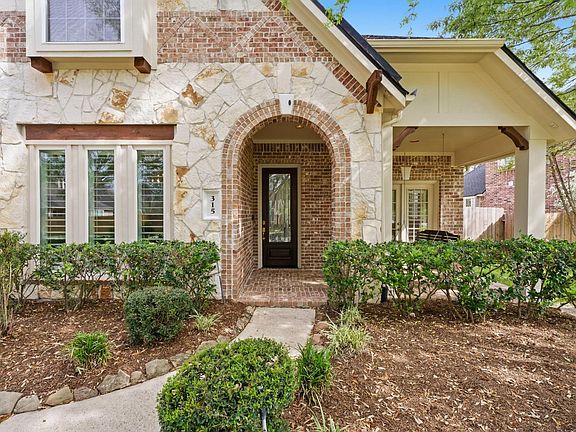 3rd image of 315 Arbor Ridge Ln