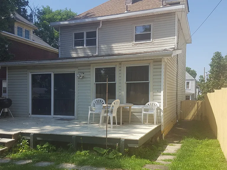 425 E 16th Ave — Photo 6