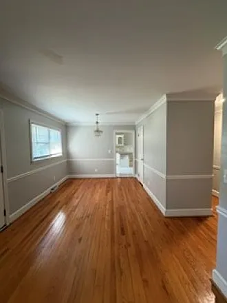 5817 Wilma St — Photo 16