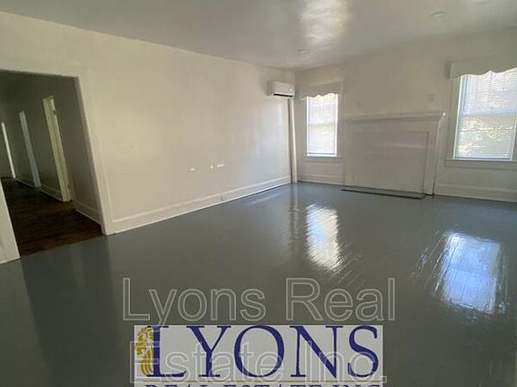 2nd image of 315 S Berrien St #1