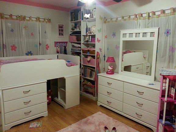 4th image of 8165 Nightingale Ln