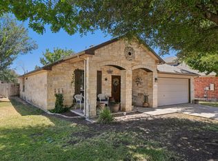 302 Lone Star Blvd, Hutto, TX 78634
