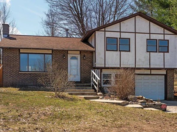 268 E Main St, Kingsley, MI 49649