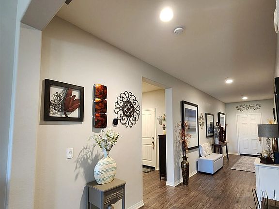 5th image of 24959 Bridlewood Cir