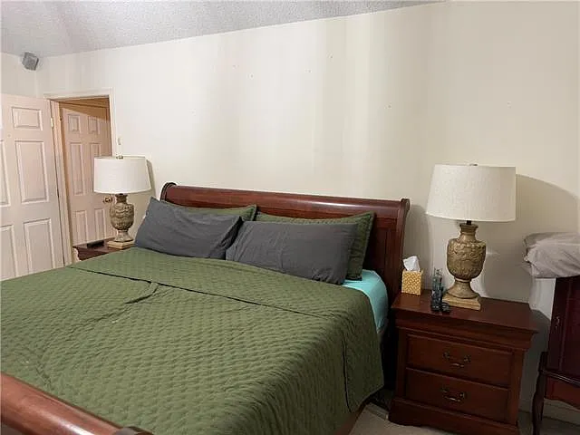 1008 Parc Helene Dr — Photo 16