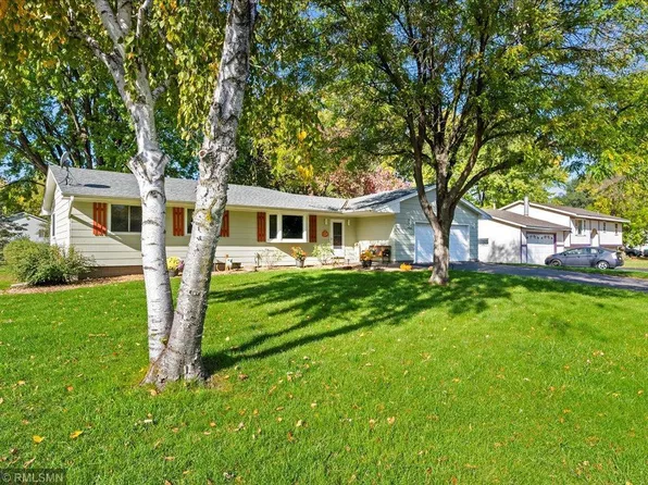 7925 Aldrich Ave N, Brooklyn Park, MN 55444
