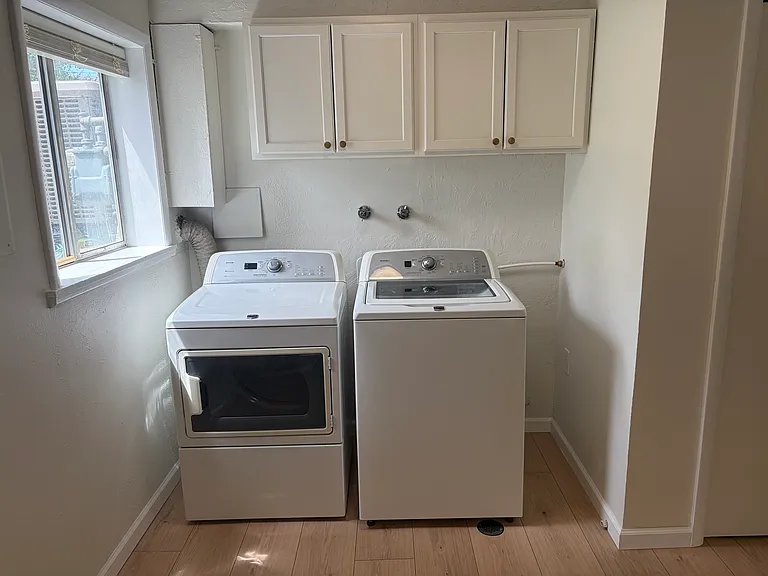 3235 W Malad St — Photo 10