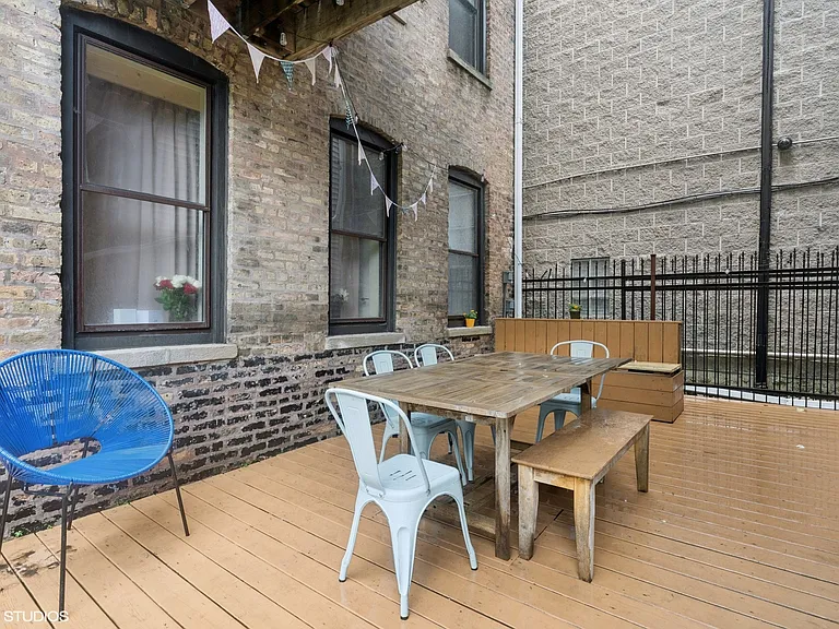 1920 W Dickens Ave #1F — Photo 19