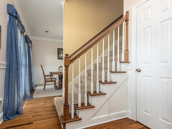 5th image of 630 Eden Brook Ln