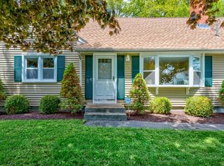 26 Brook Rd, Broad Brook, CT 06082