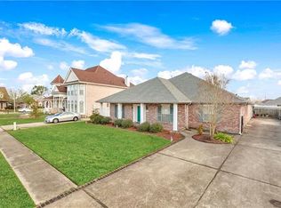 2401 Etienne Dr, Meraux, LA 70075