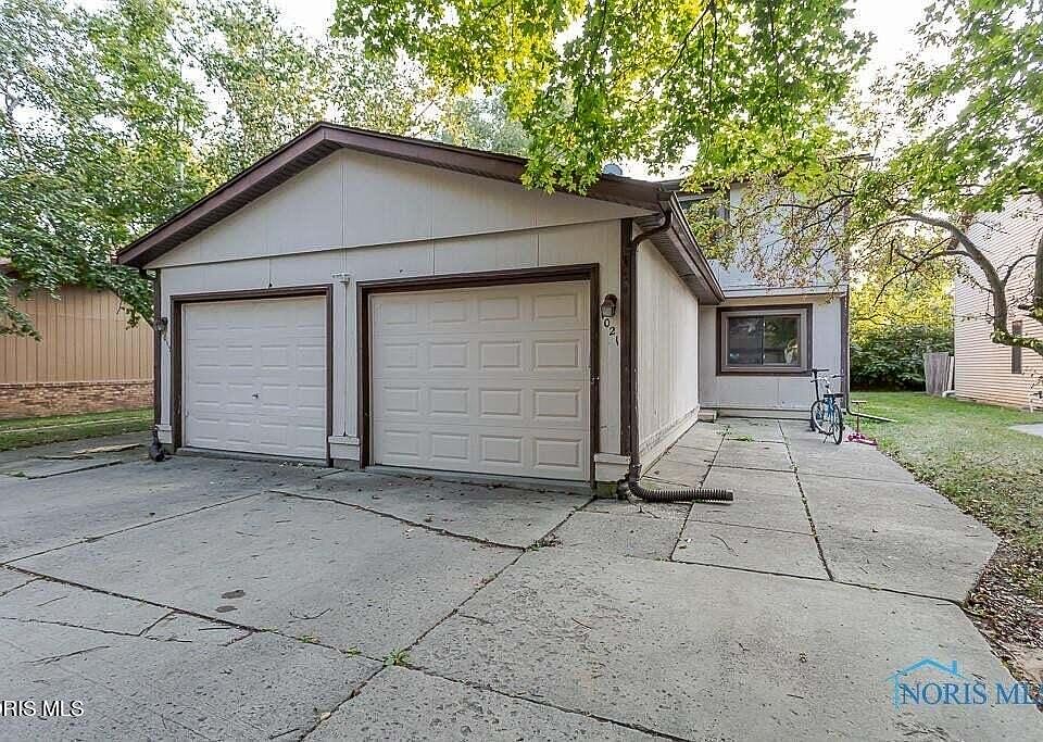 1st image of 1021 Valley Side Dr