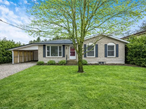 4 Lyndhurst Ave, Norfolk County, ON N3Y 4J9