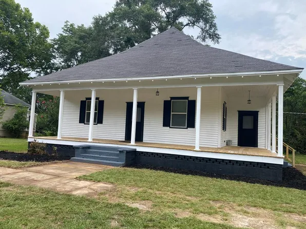 203 W Fairview St, Troy, AL 36081