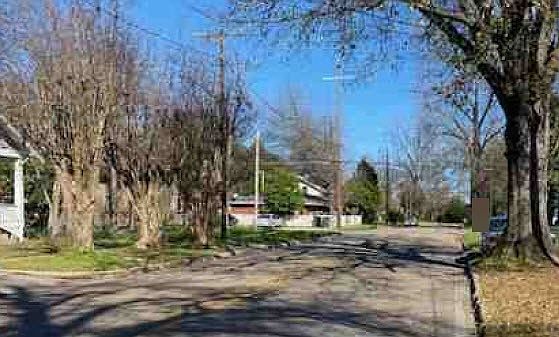 2nd image of 205 Filhiol Ave