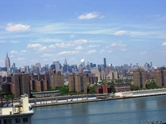 Rented by Lisa Management | media 44