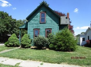 404 S 3rd St, Tipp City, OH 45371