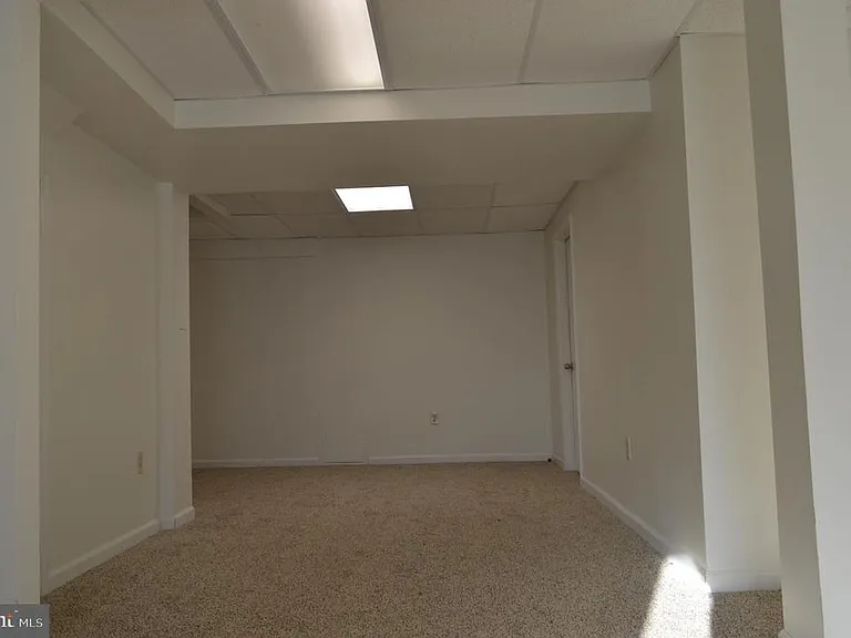 890 Gaming Sq — Photo 26