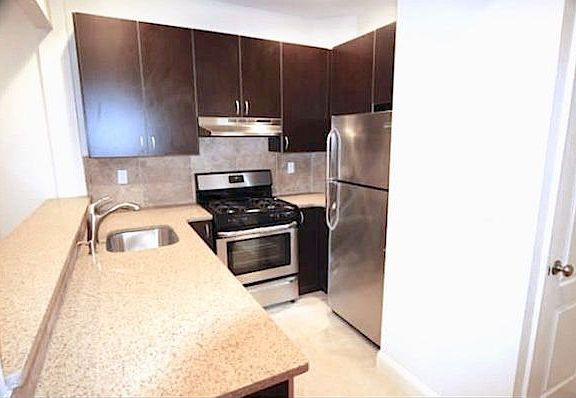 3rd image of 3083 32nd St APT 3A