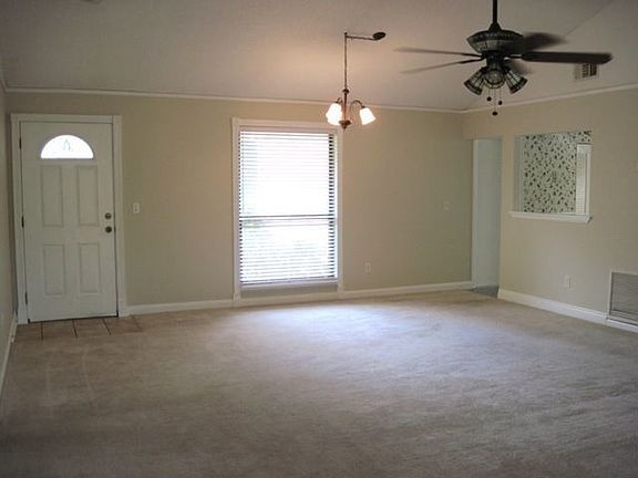 4th image of 10566 Fox Squirrel Ln