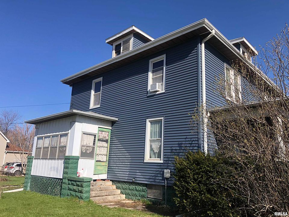 2nd image of 204 N 3rd Ave