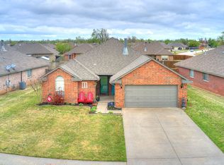 1205 W Churchill Way, Mustang, OK 73064