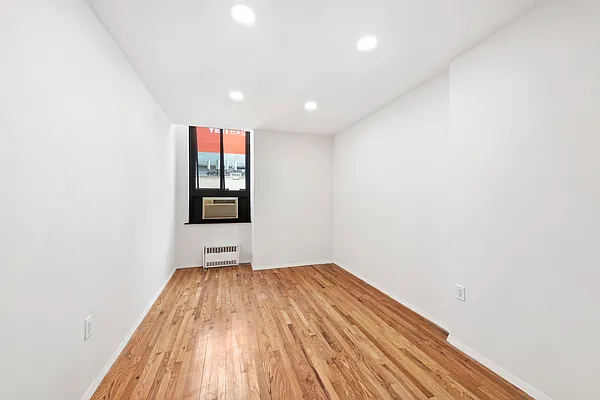 Rented by Douglas Elliman | media 40