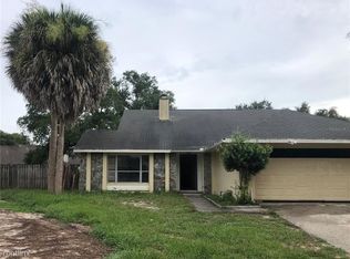 1604 Bent Pine Way, Brandon, FL 33511
