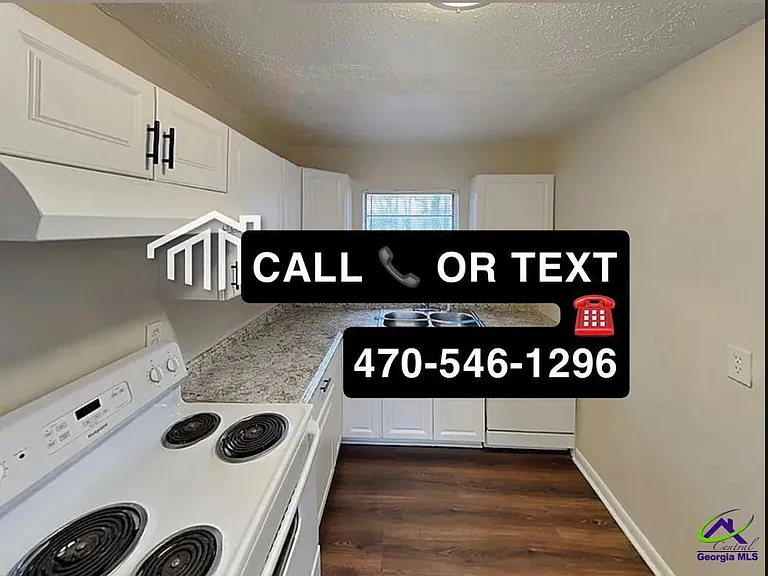 143 Sewanee Ave NW — Photo 4