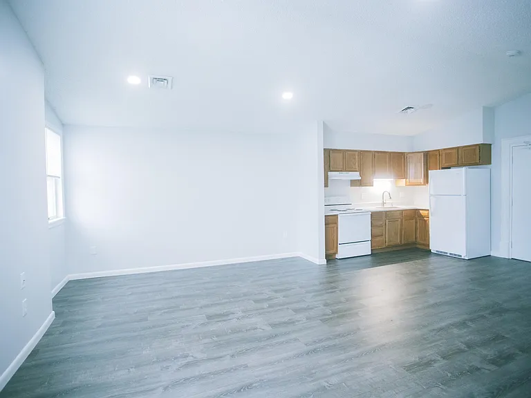 159 Bellman St — Photo 8