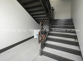 7 N Main St #C, Winchester, KY 40391