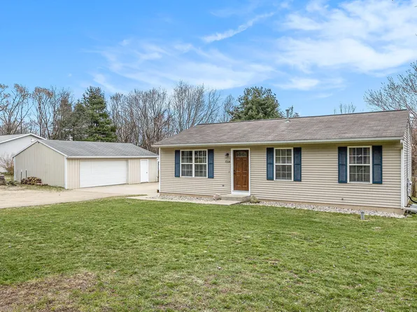 7218 Saginaw Dr, Kalamazoo, MI 49048
