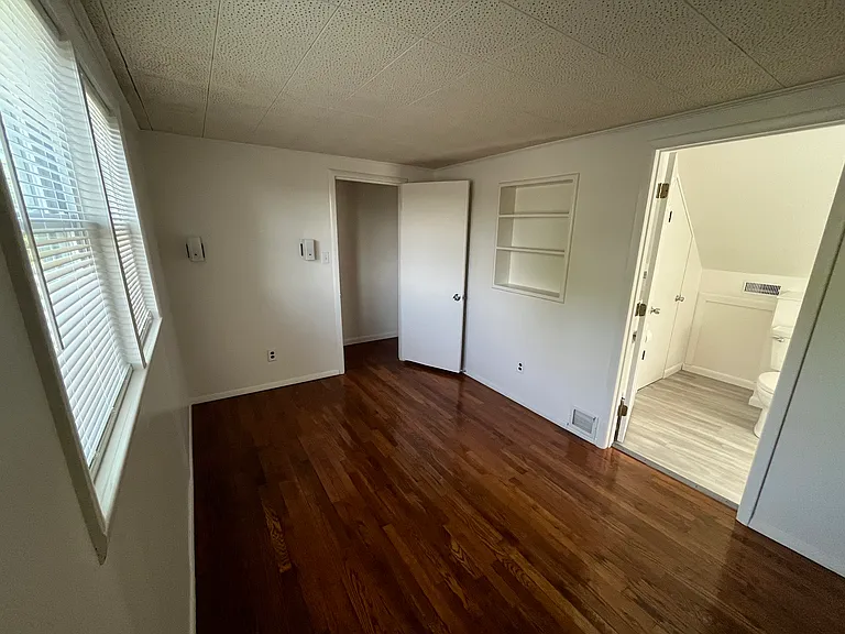 3117 Elmwood Dr — Photo 12