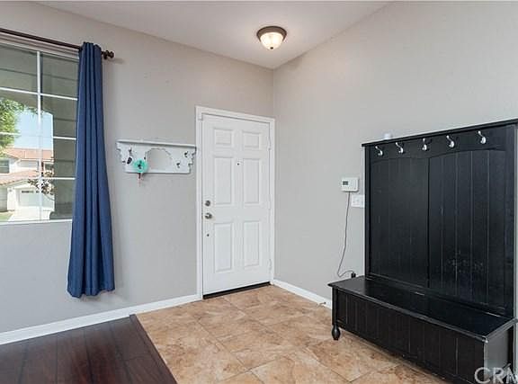 5th image of 26275 Charmaine Pl