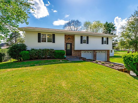 2nd image of 7563 Gann Rd