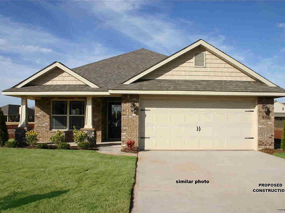 1st image of 136 Willow Tree Dr