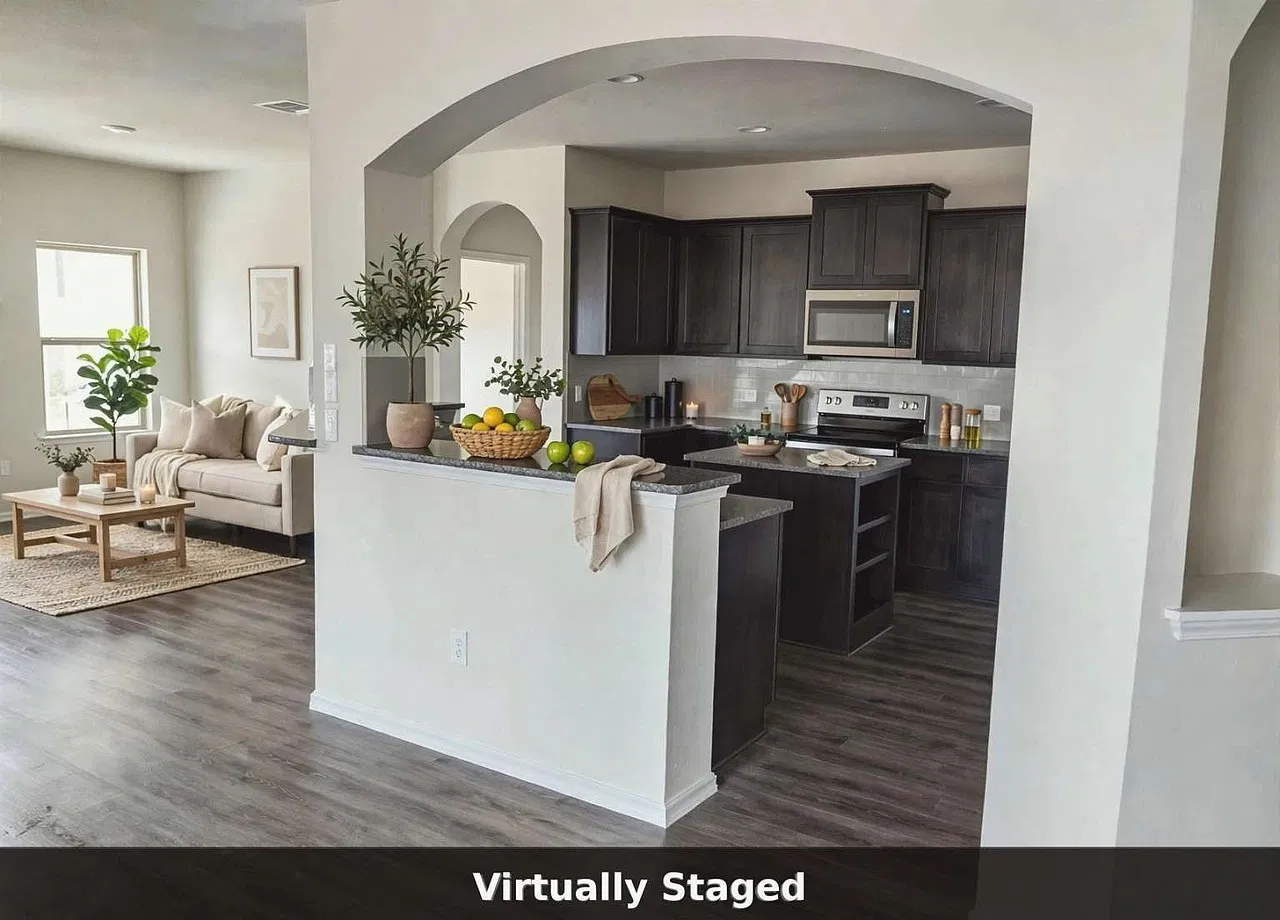 713 Coltrane Dr — Photo 2