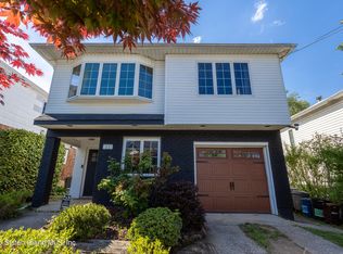 11 Cottage Ave, Staten Island, NY 10308