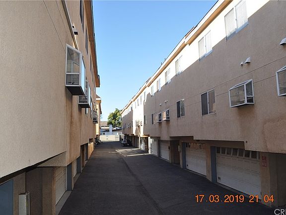 4th image of 15061 Nordhoff St Unit 108