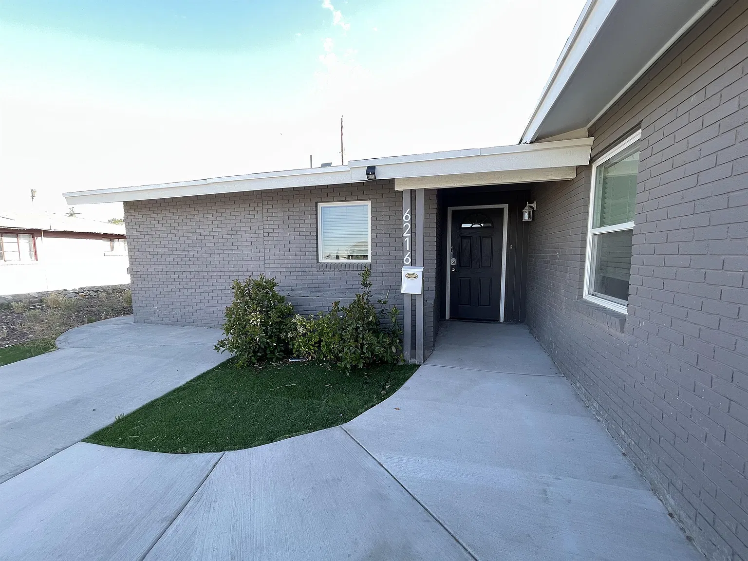 6216 Fiesta Dr - 3 — Photo 3