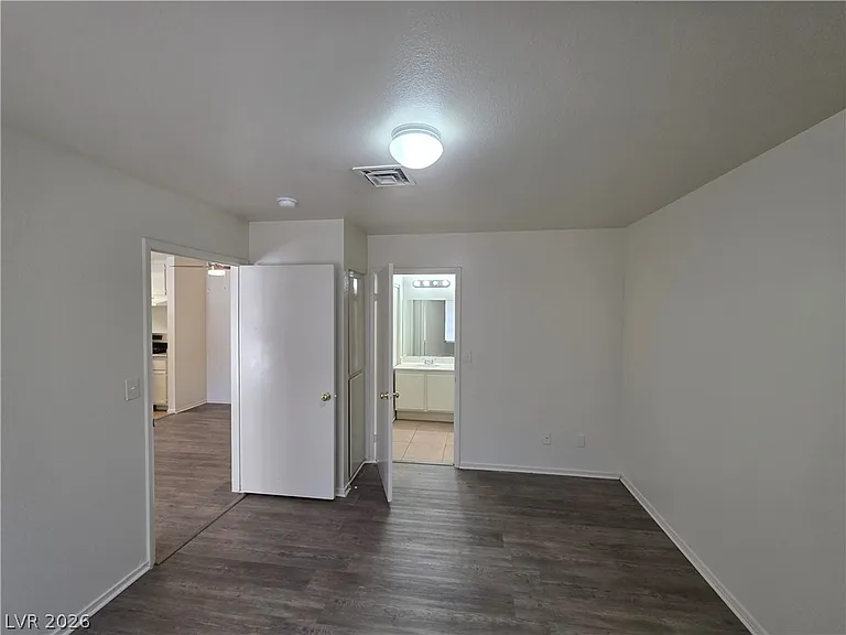 4865 S Torrey Pines Dr #106 — Photo 42