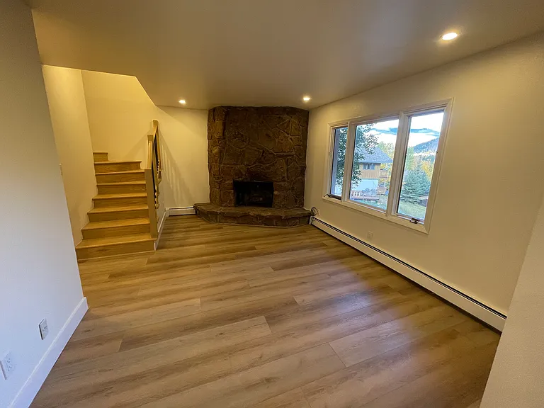 2428 Garmisch Dr #6 — Photo 4