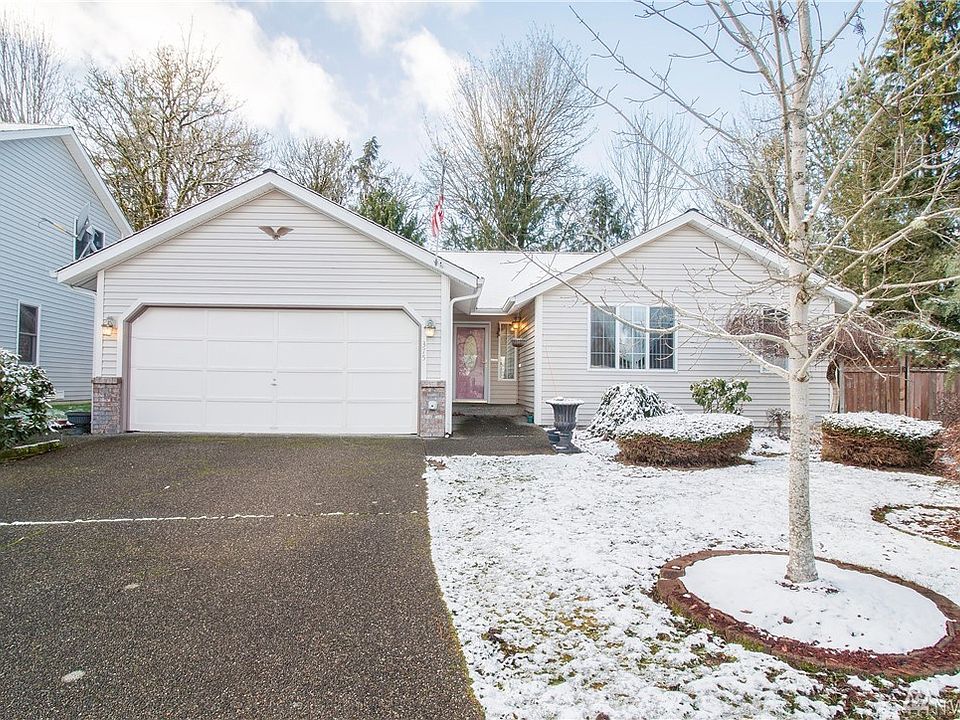 1st image of 375 Blackstone Ct