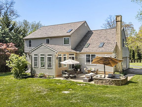 4th image of 960 Little Conestoga Rd