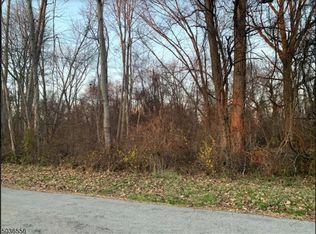 25 Harding Dr, Port Murray, NJ 07865