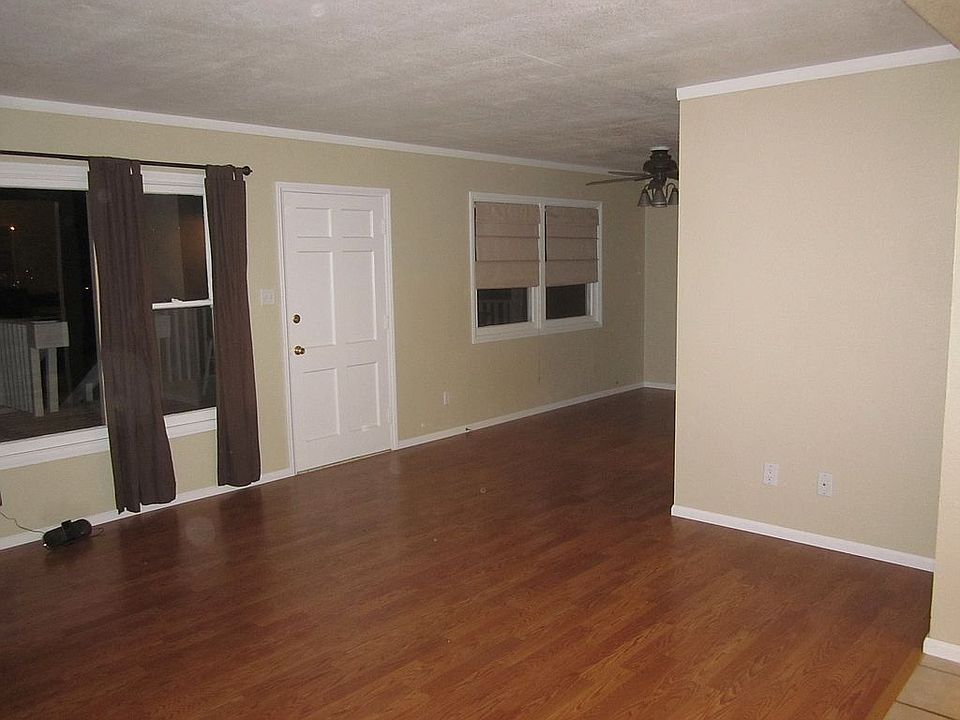 Living room, dining room