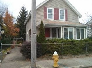 15 Stearns St, Pawtucket, RI 02861