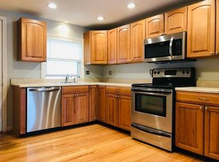 123 Cambridge Rd, Woburn, MA 01801