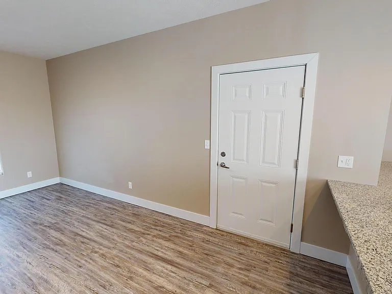 Prairie Heights Apartments — Photo 20